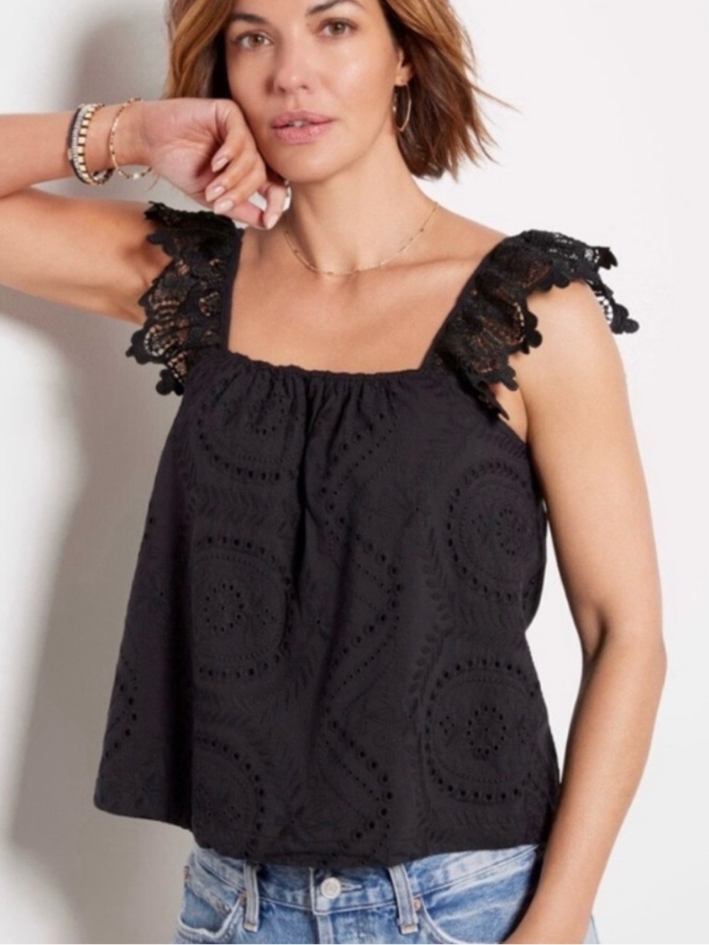 Women’s Black Lace Strap Eyelet Tank Top